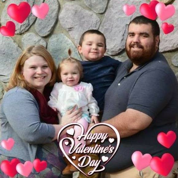 Meet your Posher, Nicole - Picture 1 of 1